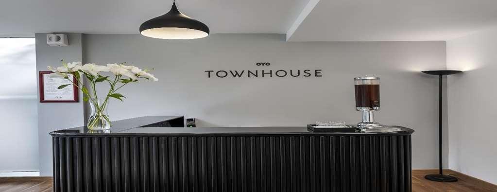 Oyo Townhouse 028 Corporate Suite Noida Interior foto