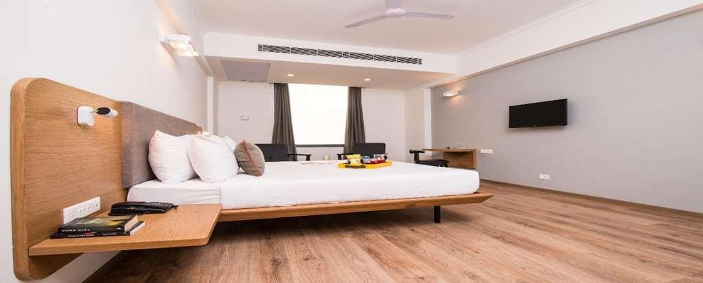 Oyo Townhouse 028 Corporate Suite Noida Cameră foto